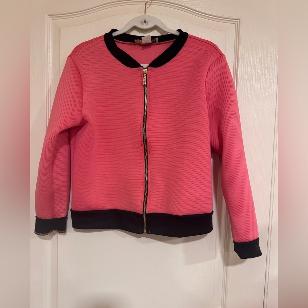 Hybrid & Company Pink and Black Jacket​​​​